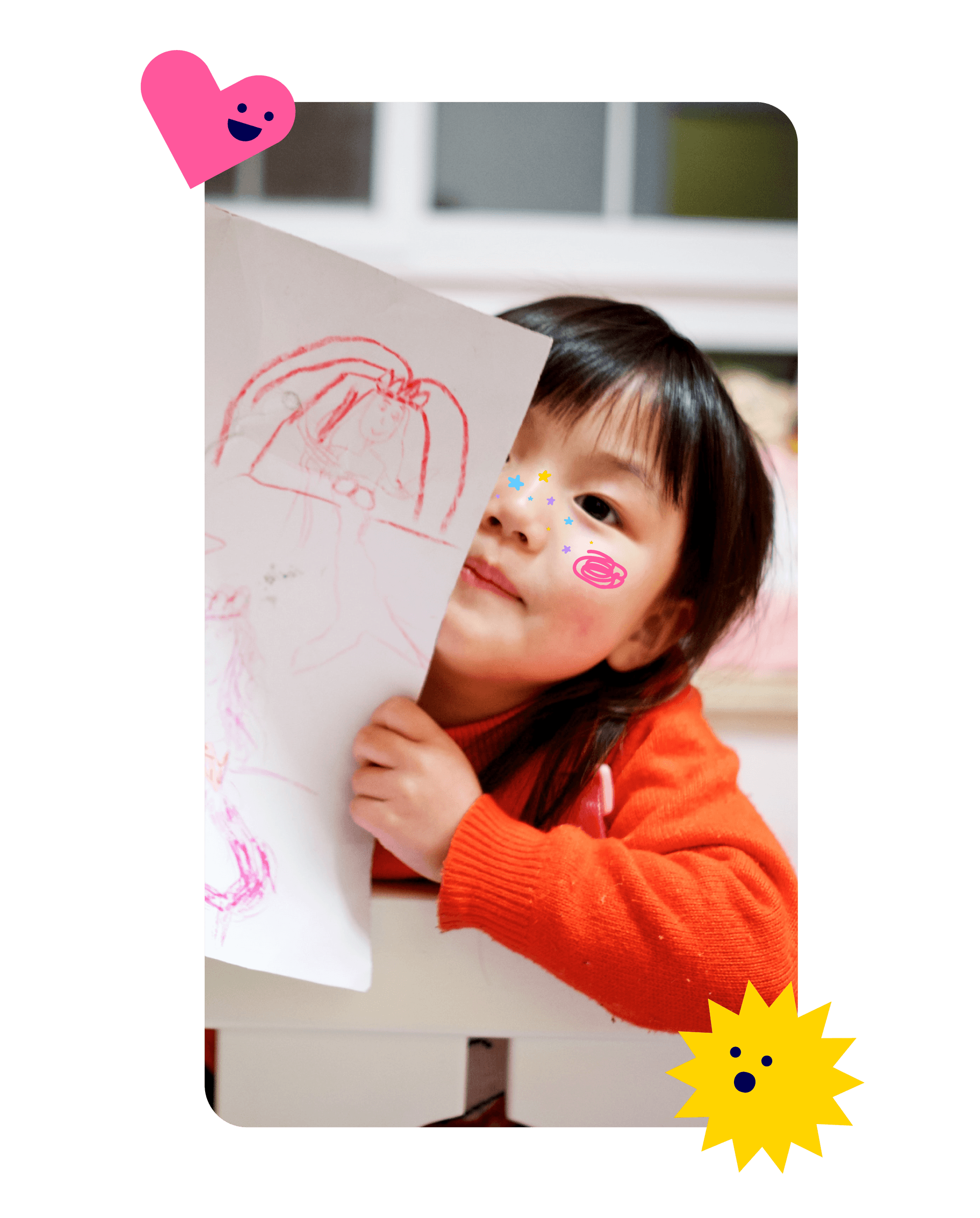 Photo d'une petite fille et d'un dessin